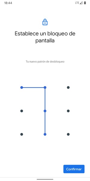 Dibuje de nuevo el patrón de desbloqueo y seleccione Confirmar