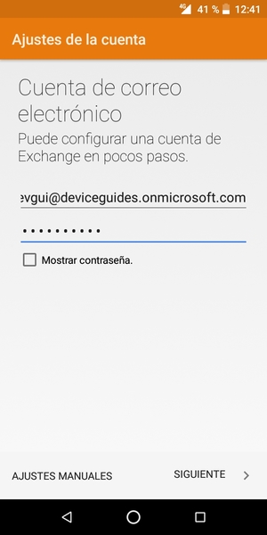 Introduzca su dirección de correo electrónico y contraseña. Seleccione AJUSTES MANUALES