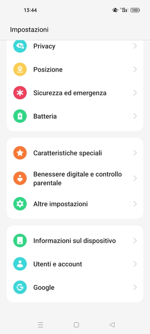 Scorri e seleziona Informazioni sul dispositivo