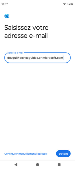 Saisissez votre adresse e-mail et sélectionnez Configurer manuellement l'adresse