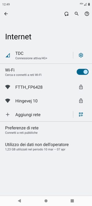 Seleziona la rete wireless a cui desideri connetterti