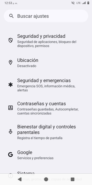 Desplácese y seleccione Seguridad y privacidad