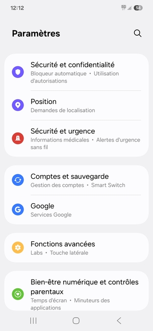 Faites défiler et sélectionnez Comptes et sauvegarde