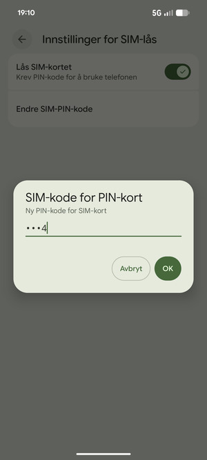 Skriv inn Ny PIN-kode for SIM-kort og velg OK