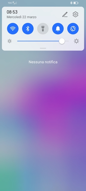 Scorri nuovamente verso il basso il menu in alto