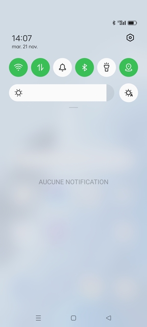 Déroulez à nouveau le menu du haut