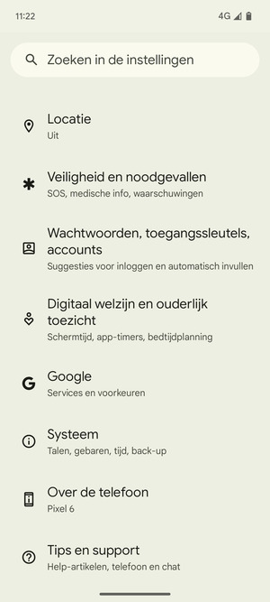 Scroll naar en selecteer Wachtwoorden, toegangssleutels, accounts
