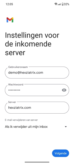Voer Gebruikersnaam en binnenkomend serveradres in. Selecteer Volgende