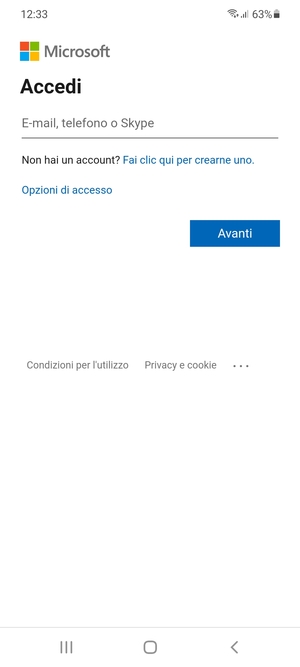 Inserisci il tuo indirizzo Hotmail e seleziona Avanti