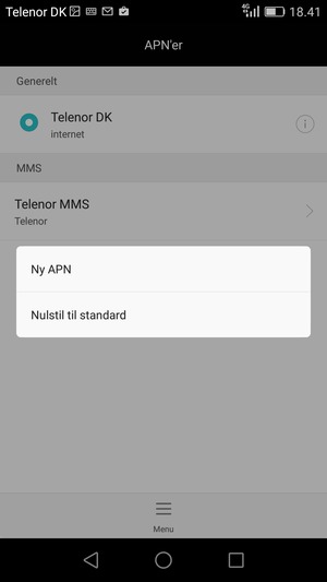 Vælg Menu og Nulstil til standard