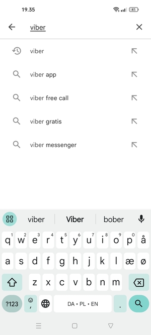 Indtast navnet på appen og vælg Søg