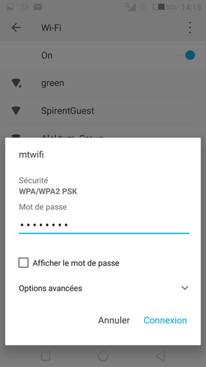 Saisissez le mot de passe du Wi-Fi et sélectionnez Connexion