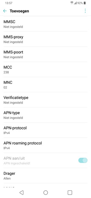 Scroll naar beneden en voer mms-gegevens in