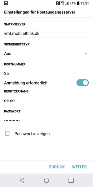 Geben Sie die Server-Adresse für ausgehende Post ein