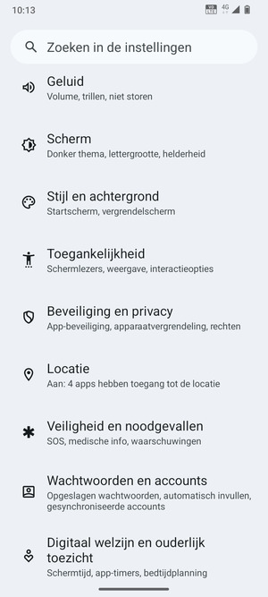 Scroll naar en selecteer Beveiliging en privacy
