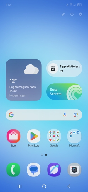 Ziehen Sie das obere Menü nach unten