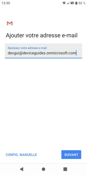 Saisissez votre adresse e-mail et sélectionnez CONFIG. MANUELLE