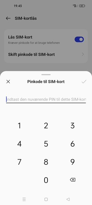 Indtast Nuværende PIN-kode til SIM-kort og vælg OK