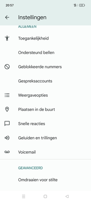 Scroll naar en selecteer Voicemail