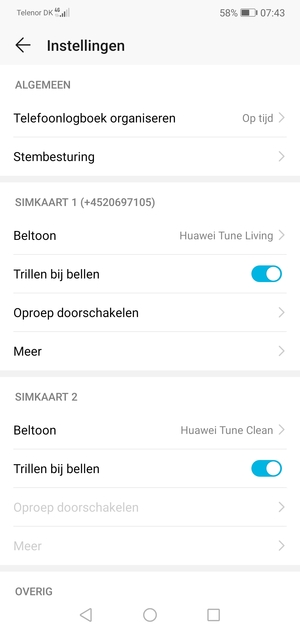 Scroll naar SIMKAART 1 of SIMKAART 2 en selecteer Meer