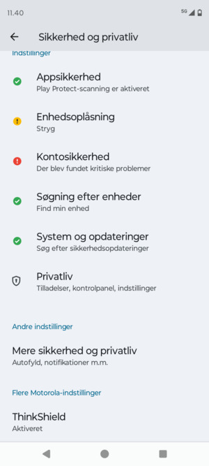 Scroll til og vælg Mere sikkerhed og privatliv