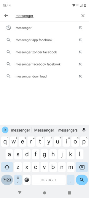 Voer de app-naam in en selecteer Zoeken