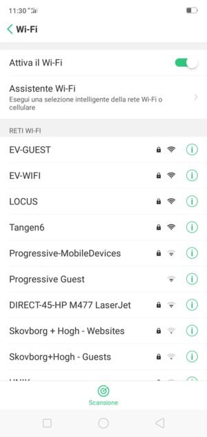Seleziona la rete wireless a cui desideri connetterti