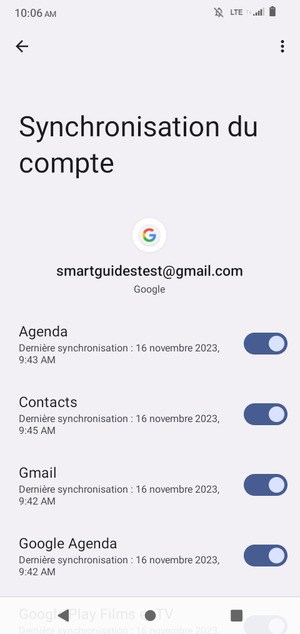 Assurez-vous que Contacts est sélectionné et sélectionnez le bouton du Menu