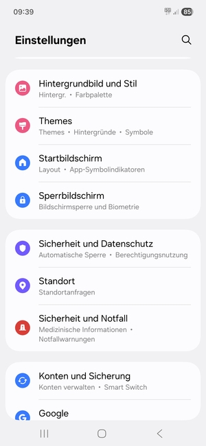 Scrollen Sie und wählen Sie Sicherheit und Datenschutz