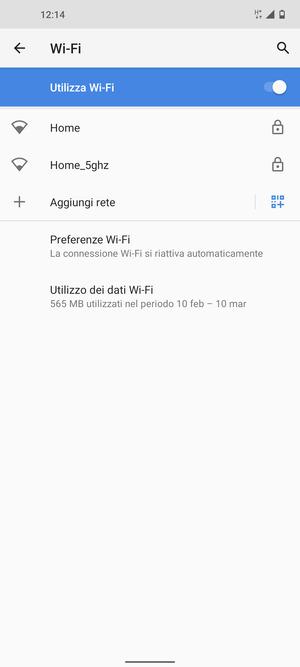 Seleziona la rete wireless a cui desideri connetterti