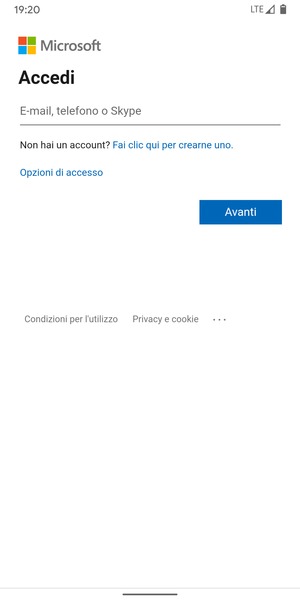 Inserisci il tuo indirizzo email e seleziona Avanti