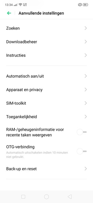 Scroll naar en selecteer Back-up en reset