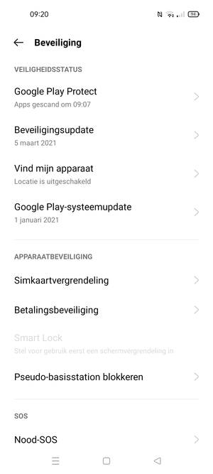 Scroll naar en selecteer  Simkaartvergrendeling