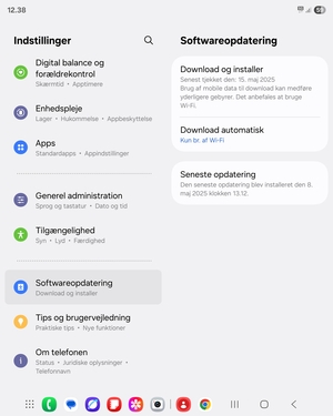 Vælg Download og installer