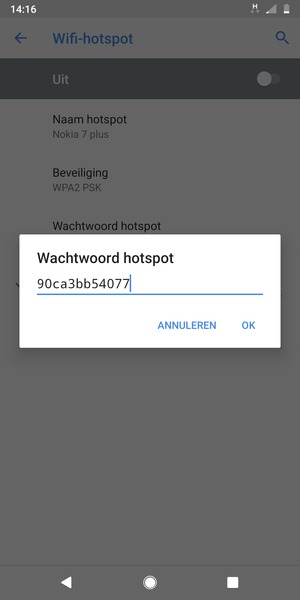 Voer een wachtwoord van een WiFi-hotspot in van ten minste 8 tekens en selecteer OK
