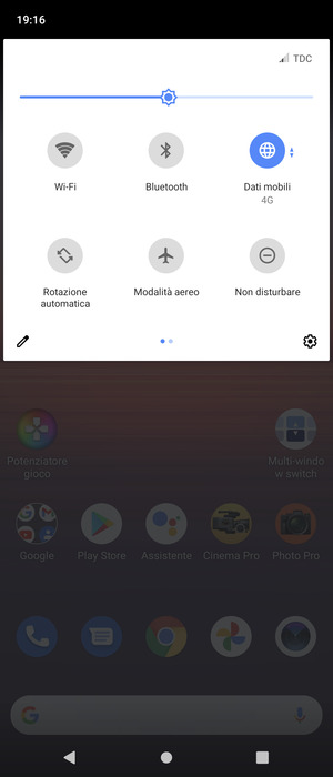 Scorri verso sinistra