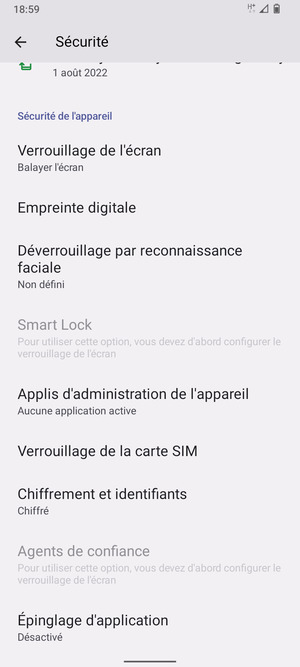 Pour modifier le code PIN de la carte SIM, faites défiler et sélectionnez Verrouillage de la carte SIM
