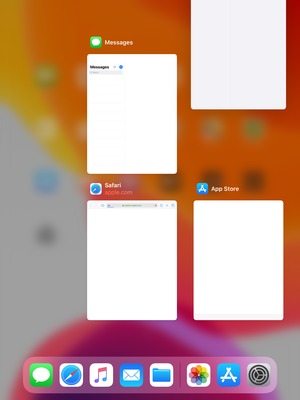 Faites glisser les applis vers le haut pour les fermer. Ceci économisera la batterie.
