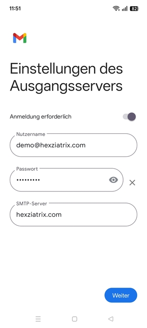 Geben Sie die Server-Adresse für ausgehende Post ein und wählen Sie Weiter