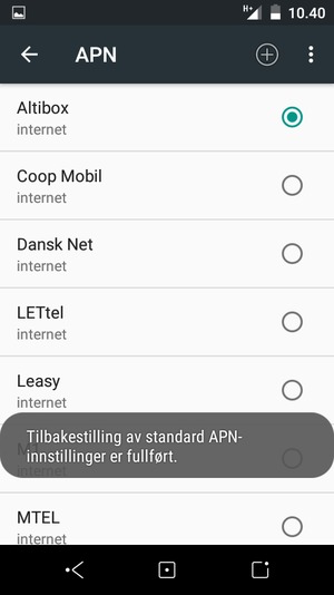 Telefonen din vil tilbakestilles til standard internett-og MMS-innstillinger
