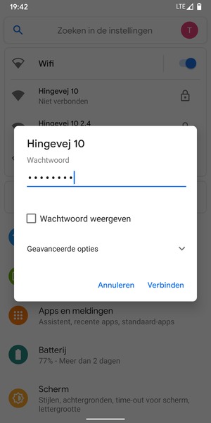 Voer het WiFi-wachtwoord in en selecteer Verbinden
