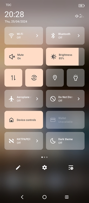 Select Mute to change to sound mode again
