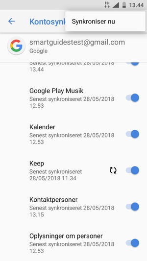 Vælg Synkroniser nu