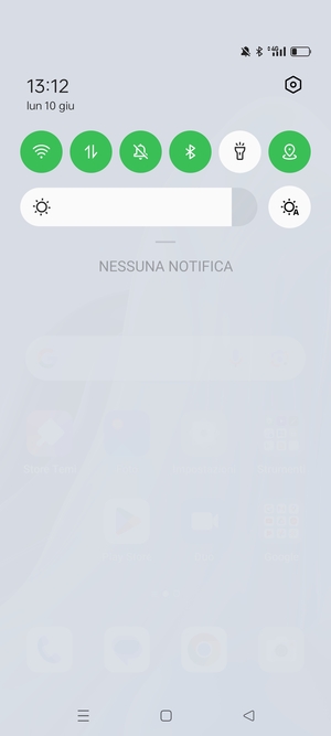 Scorri nuovamente verso il basso il menu in alto