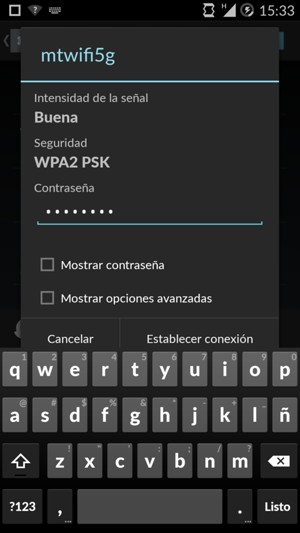 Introduzca la contraseña de Wi-Fi y seleccione Establecer conexión