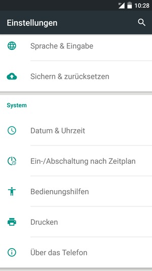 Scrollen Sie und wählen Sie Über das
Telefon