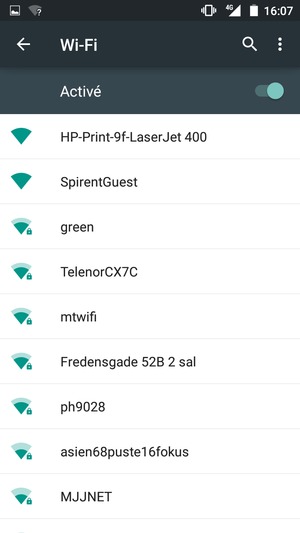 Sélectionnez le réseau sans fil auquel vous souhaitez vous connecter