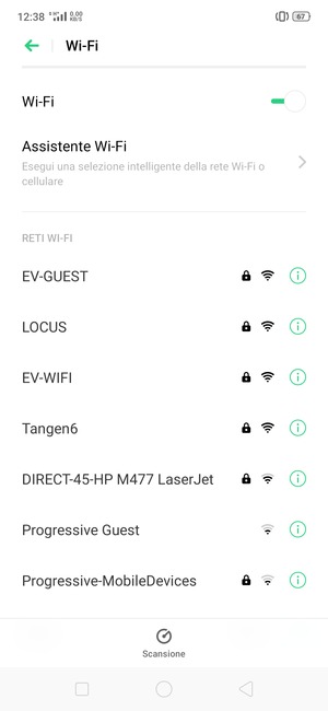 Seleziona la rete wireless a cui desideri connetterti
