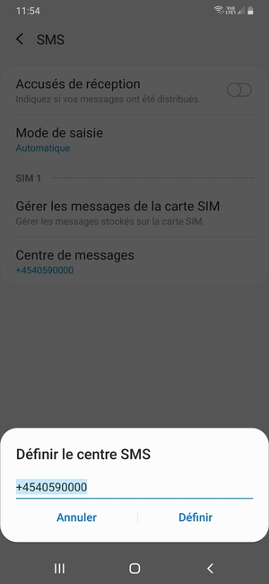 Saisissez le numéro du Centre SMS et sélectionnez Définir