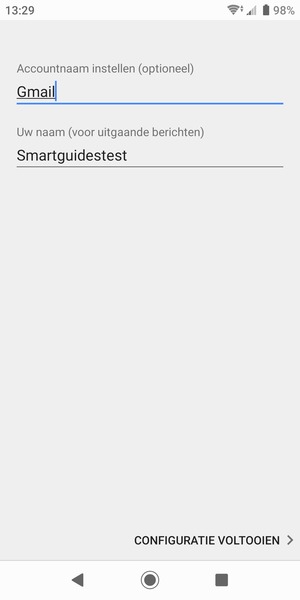 Geef uw account een naam en voer uw naam in. Selecteer CONFIGURATIE VOLTOOIEN